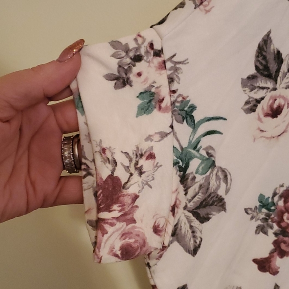 Top - Picture 3 of 8